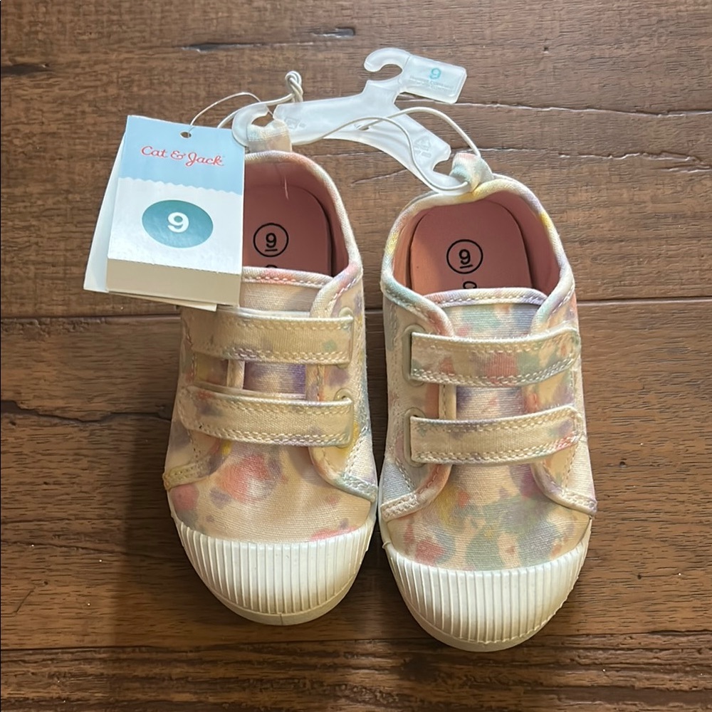 Cat & Jack Kids' Little Girls Pastel Die Sneakers